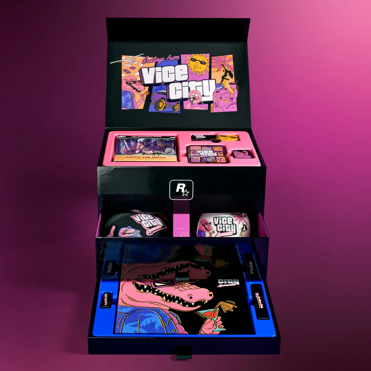 Les 11 objets du coffret Goodtime State – Vice City Collection, boîte ouverte